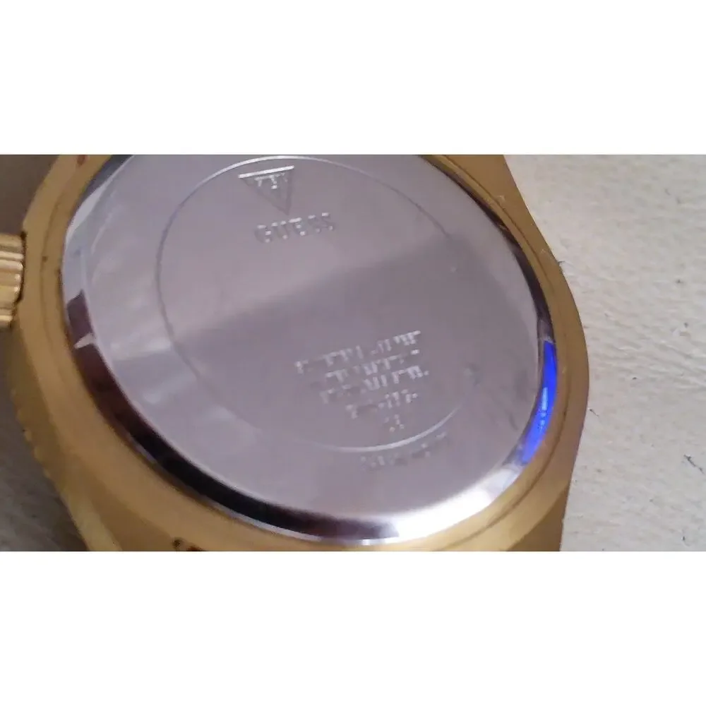 Guess Men’s Watch Stainless Steel‎ Quartz Diamond Accent Analog Wristwatch